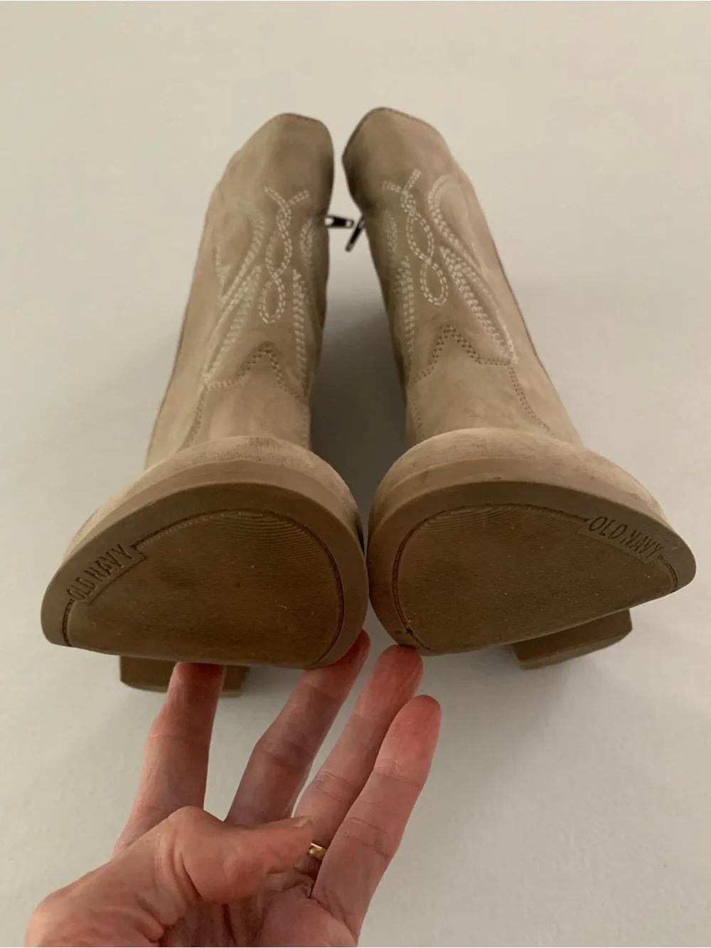 Old Navy Girls Tan Western Boots Embroidered Hearts Mid-Calf Boots Size 5Y